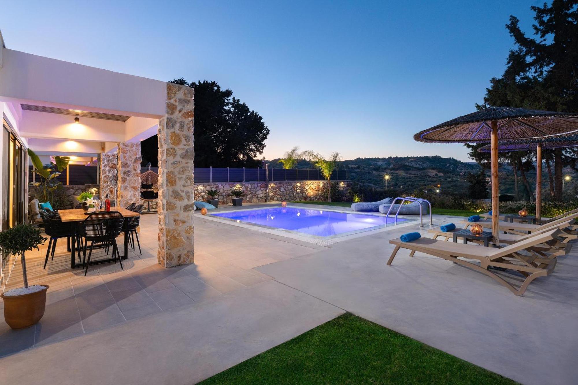 Aiora Luxury Villas Afantou Exteriör bild